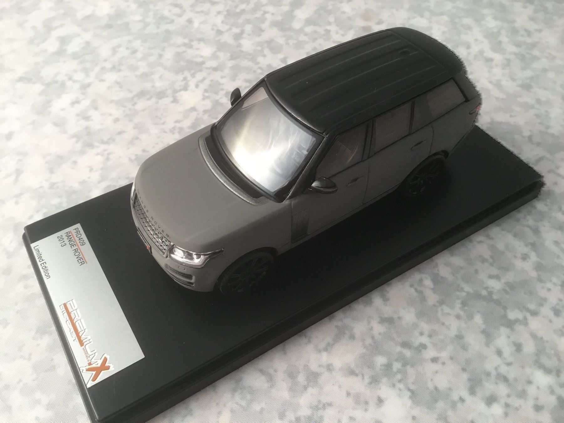 Modellautos: Range Rover, 1:43, grau matt – Neu und originalverpackt aus Erlenbach im Simmental von Model_box 5