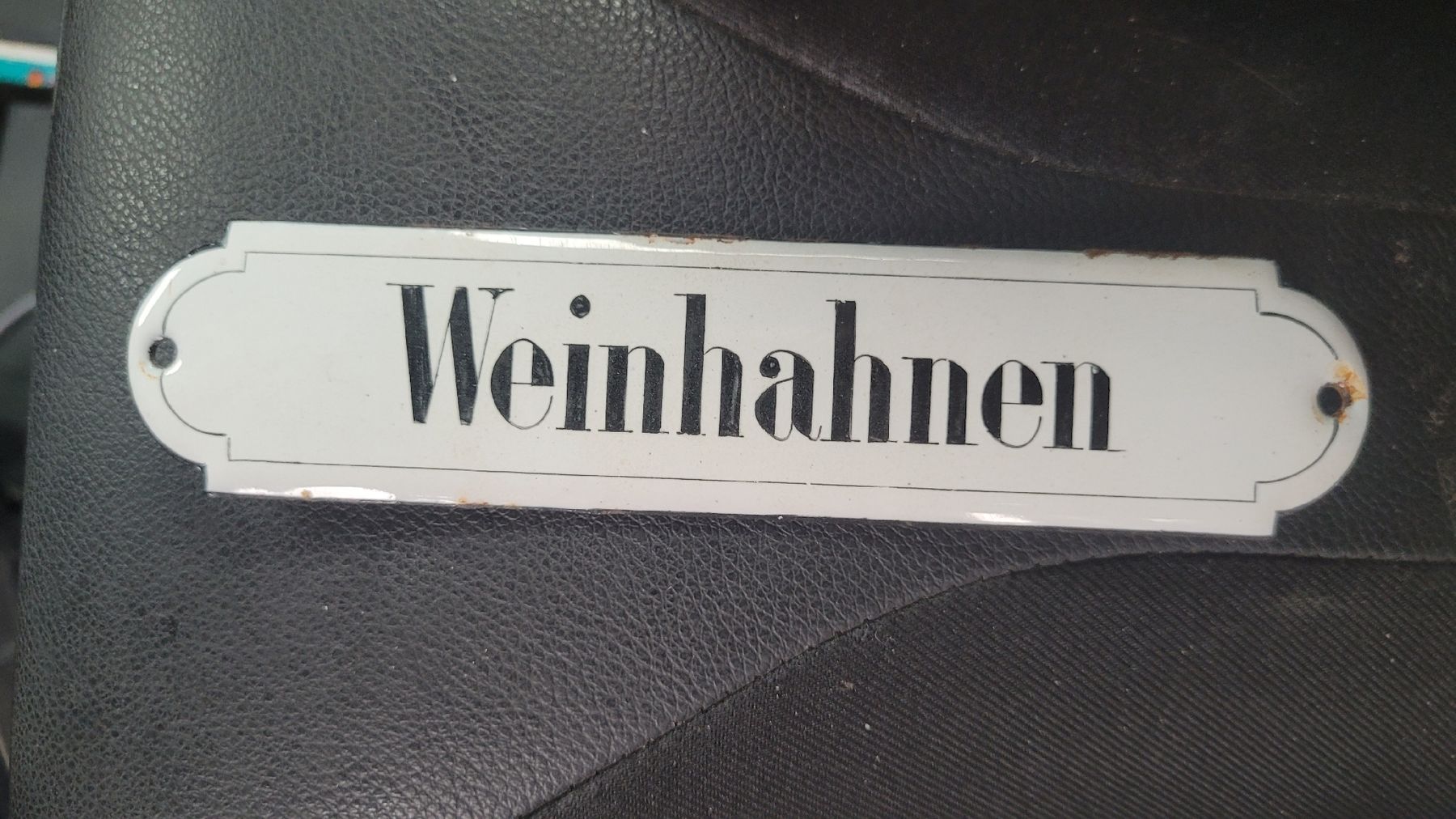 Insegne: Emailschild Weinhahnen – Usato da nunningen venduto da mic_88k2