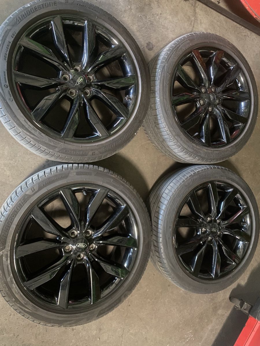 Ford Pneumatici & Ruote complete: Ford Kuga Rad – Usato da Rengg venduto da ili_y8wq 1