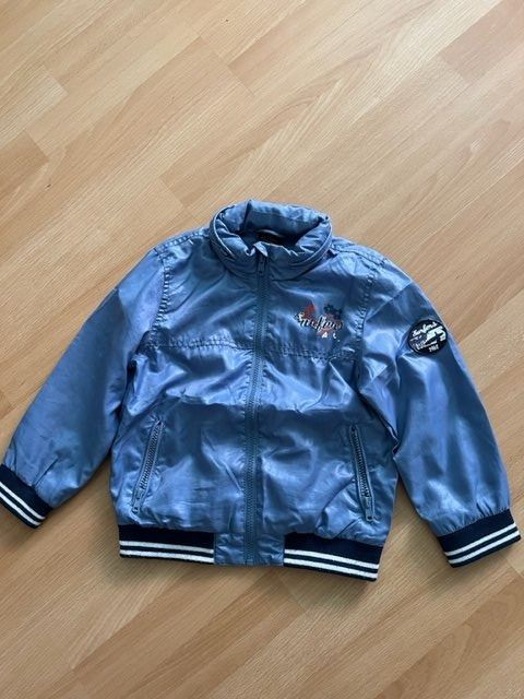 Giacche & Cappotti: Kinder Jacke mit Kapuze Gr.116 – Usato da Wabern venduto da MagdalenaWabern 1