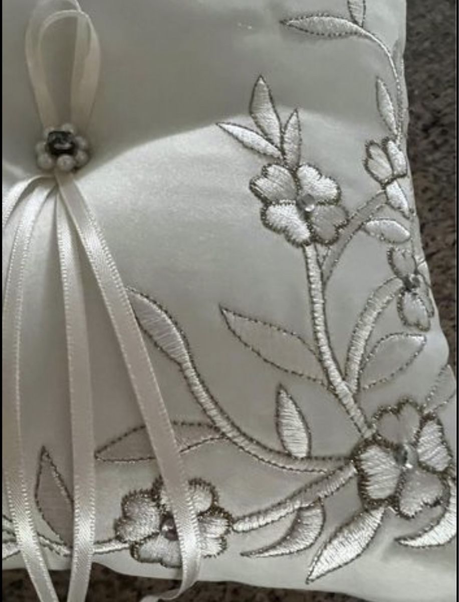 Cuscini: Ringkissen neu 20x20 cm – Usato da Luzern venduto da suhamadlun 4