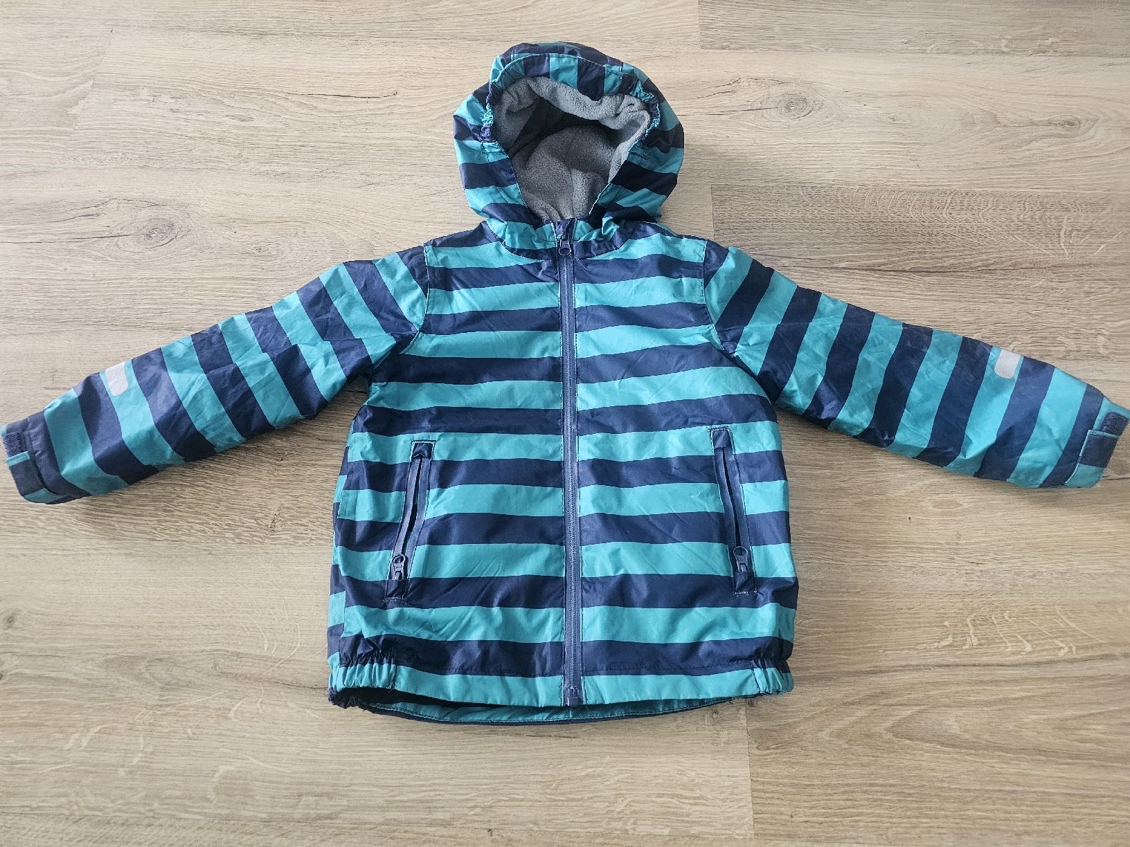 Giacche & Cappotti: Impiddipi Kinder Jacke Gr. 98/104 – Usato da Grosshöchstetten venduto da Qenko
