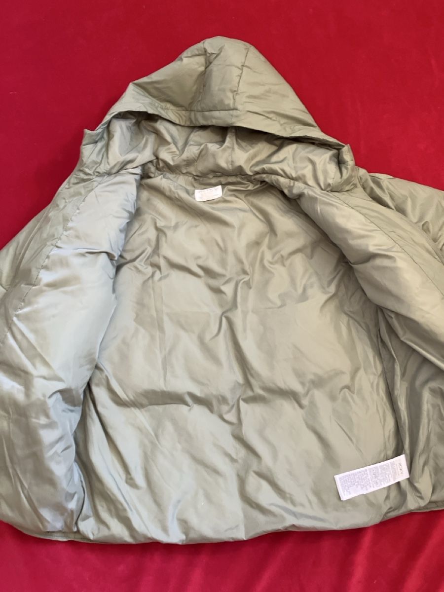 Roxy Giacche & Cappotti: Roxy Mädchen Steppjacke Grösse M neu mit Etikett – Usato da Muralto venduto da jac_hkz5 5