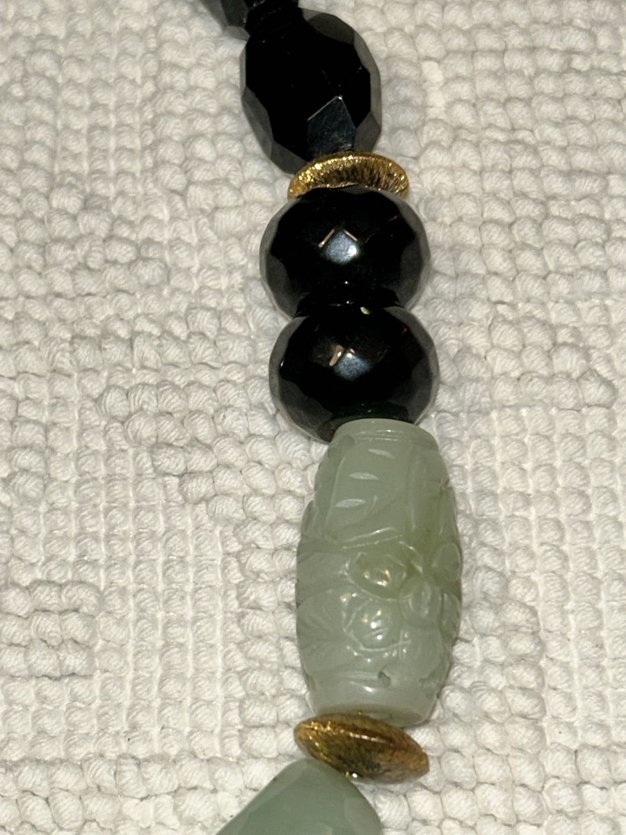 Catenine: Edele Jade/Onyx Kette – Usato da Düdingen venduto da Reconflo 2