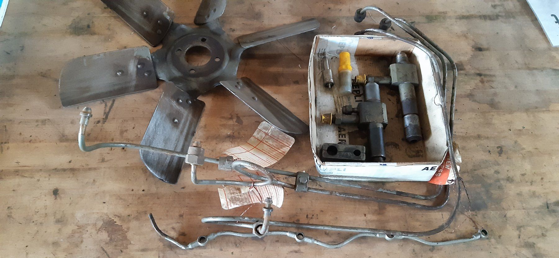 Accessori per altri veicoli: Einspritzleitungen – Usato da Muolen venduto da Profi010 5