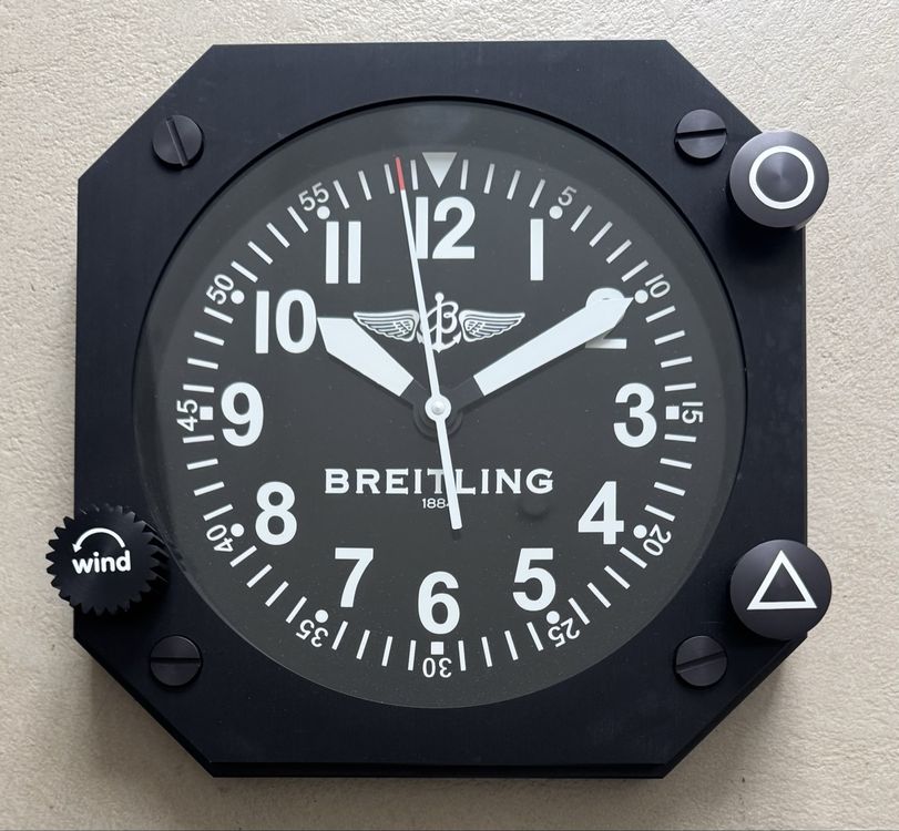 Breitling Wall Clock (Neu (gemäss Beschreibung)) in Zürich für CHF 700 ...