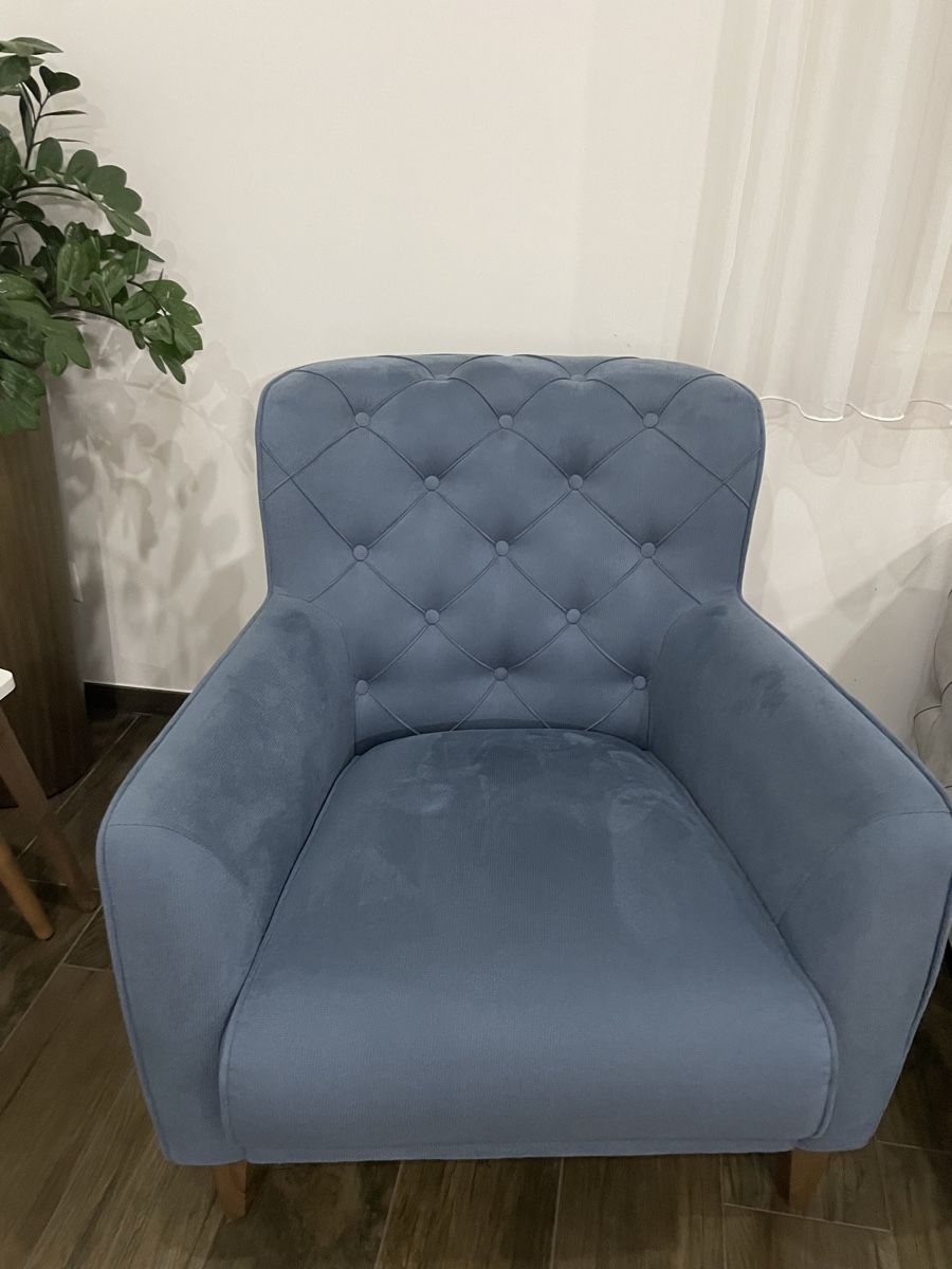Sessel: Gemütlicher Sessel in hellblau - Top Zustand! – Gebraucht aus Aarau von AylaK