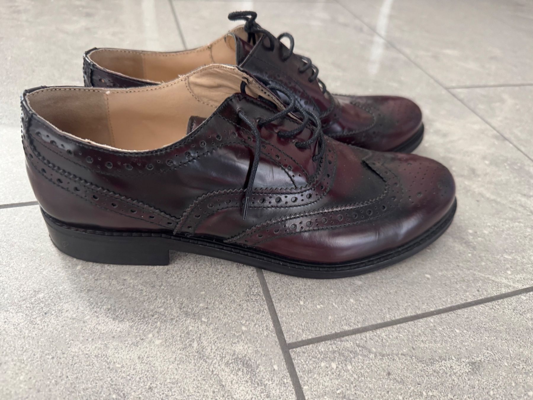 Scarpe da donna: Dunkelrote Boroniqua Napoli Gr.40 – Nuovo (secondo la descrizione) da Baden venduto da Sakilili 1