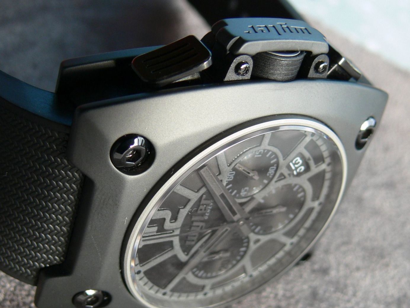 Wyler Orologi: Wyler Code R Chrono  Spetsnaz Phantom Ceramic Keramik-Uhr – Nuovo (secondo la descrizione) da Remigen venduto da Kelias