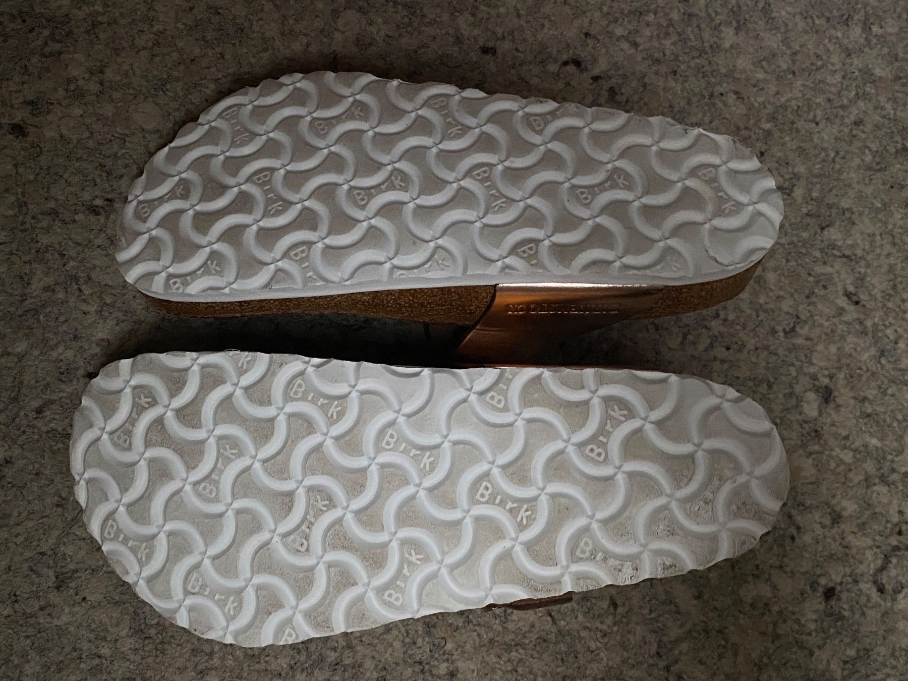 Birkenstock Chaussures femmes: Birkenstock Gizeh Copper Gr. 35 – D'occasion à Wattwil par edel88 4