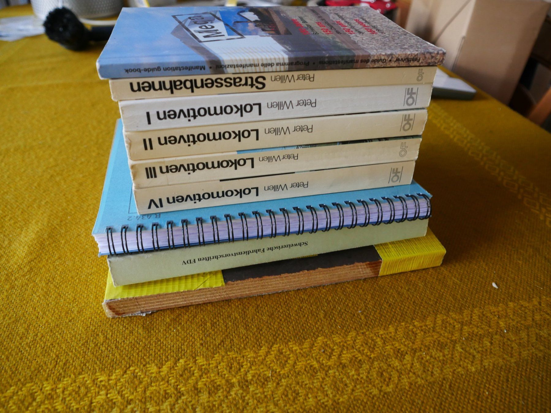 Bücher: Eisenbahnbücher Schweiz – Gebraucht aus Gränichen von iknow 5