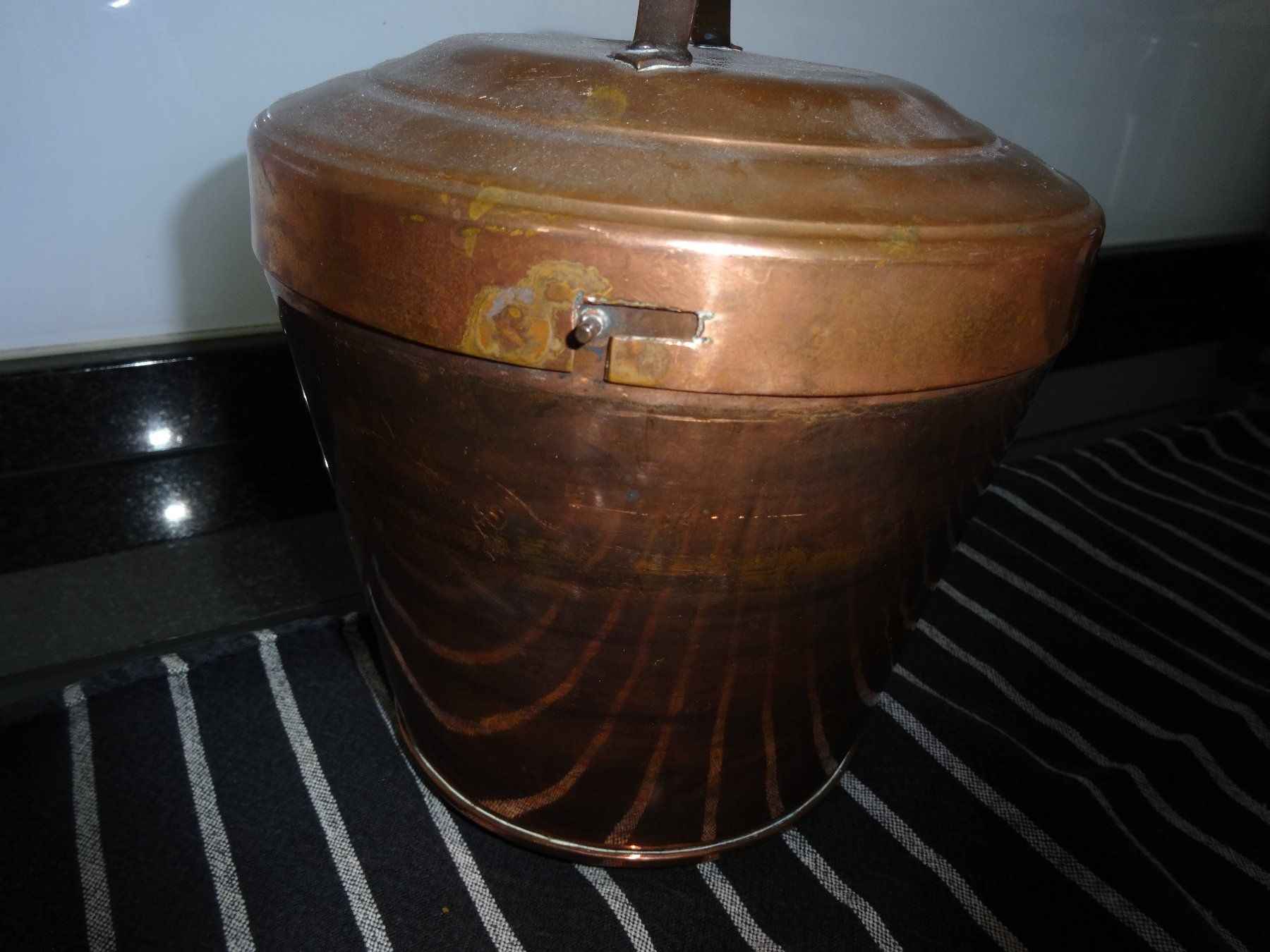 Teglie da forno: antike Backform mit Deckel – Usato da Neerach venduto da jenny062 1