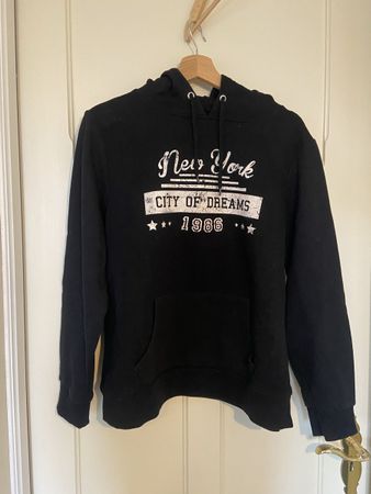 Schwarzer Kapuzenpullover "New York" - Grösse 48-