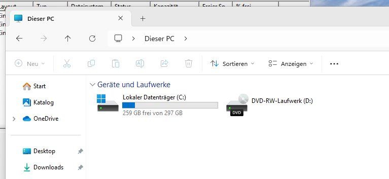 Fujitsu PCs: FUJITSU ESPRIMO E705 mit Win11PRO – Gebraucht aus Sitterdorf von Lenggi7 5