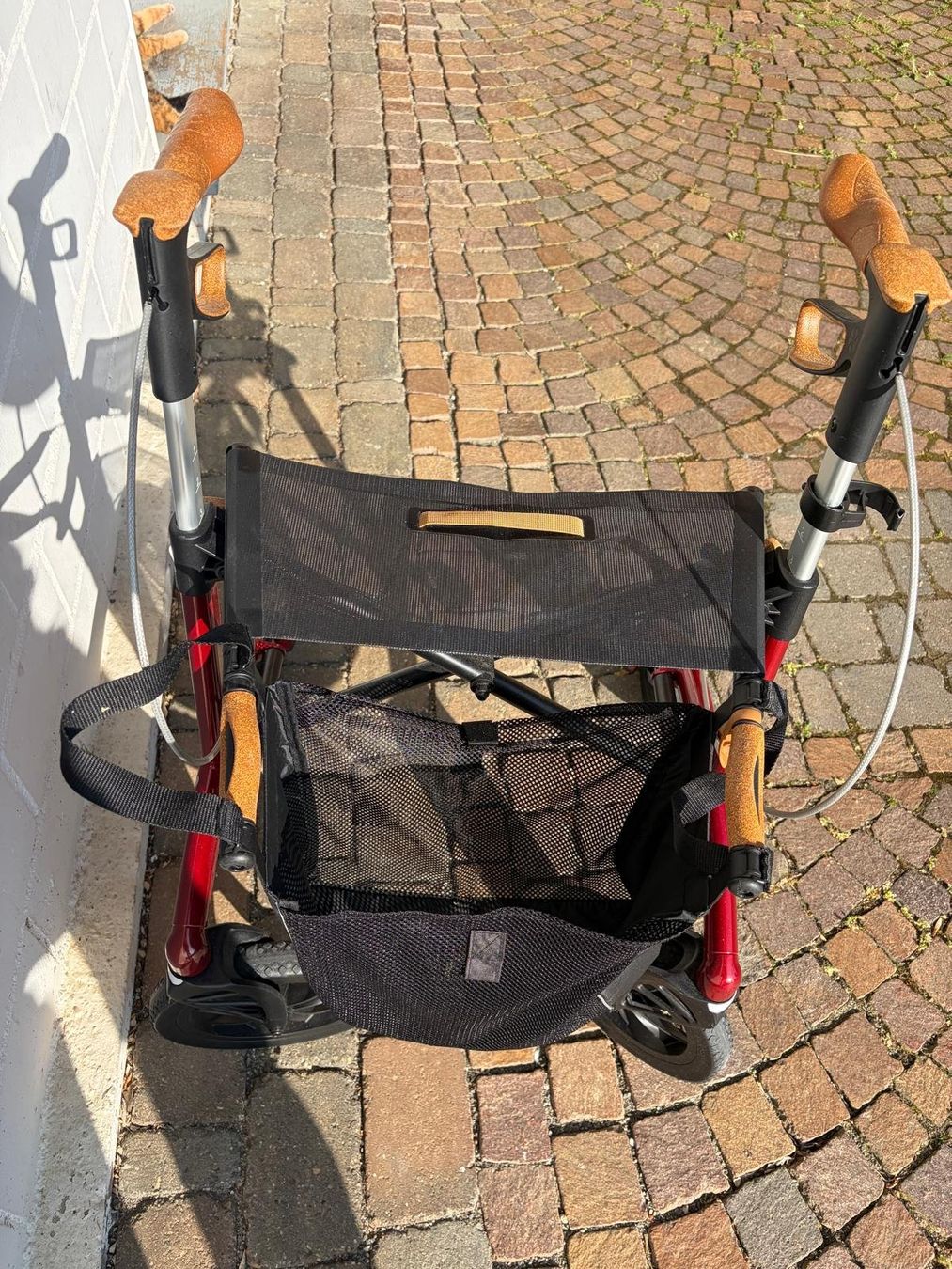 Gehhilfen: SALJOL Leichtgewicht Rollator – Gebraucht aus Mönthal von mar_r7sc 3