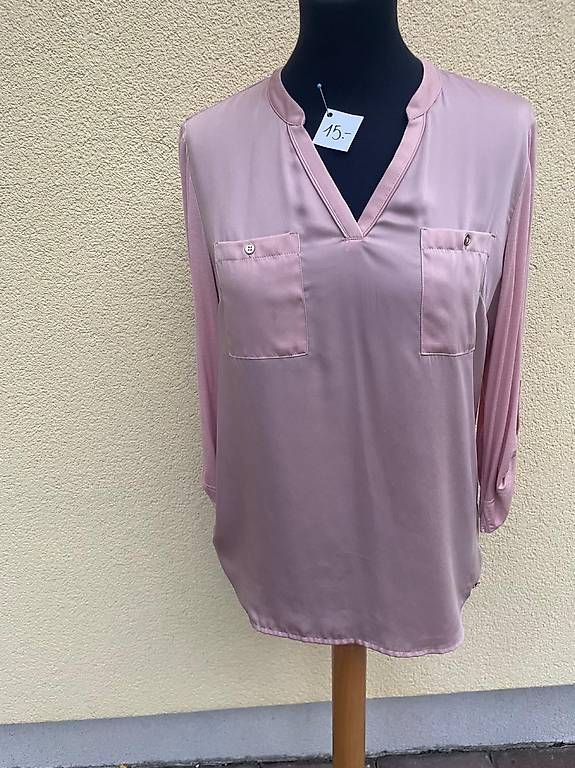 T-shirt: Vendo magliette  – Usato da Personico venduto da mel_v7hz 3