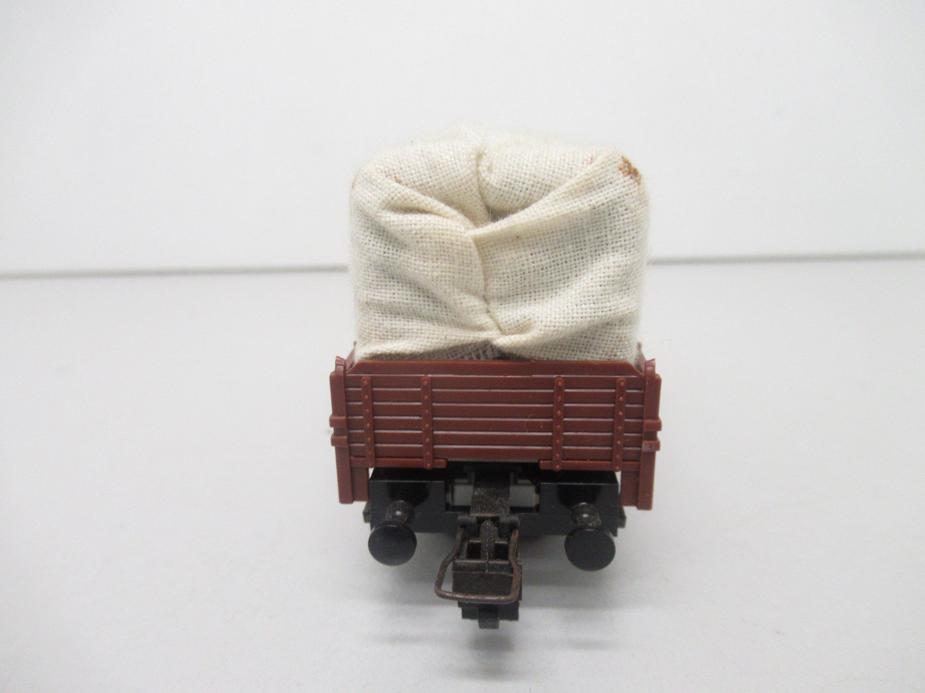 Trix Modelleisenbahnen: Trix-Express 33452 off. Güterwagen mit Plane DB DC 3-Leiter – Gebraucht aus Basel von mhmarken 4