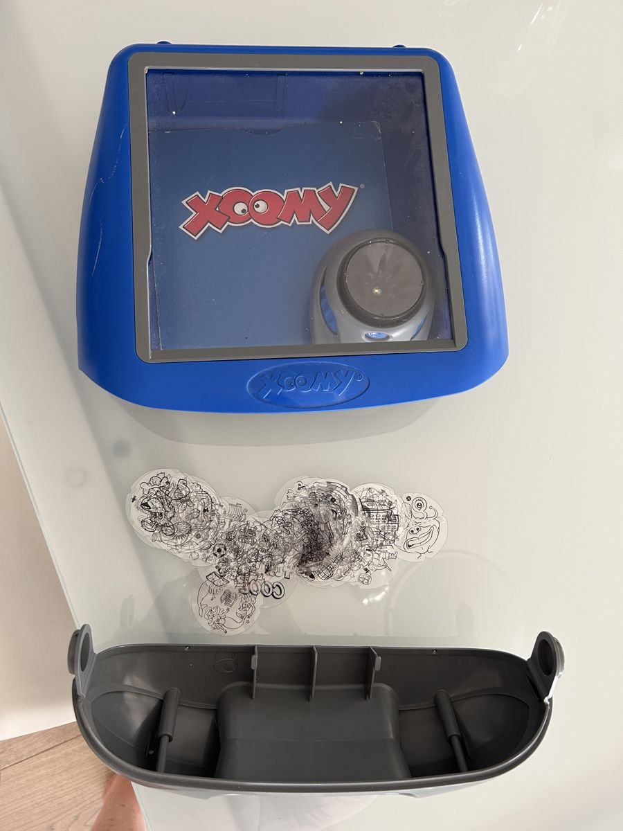 Spielzeuge: Xoomy Zeichenstift Set mit Zubehör gebraucht – Gebraucht aus Küssnacht am Rigi von caka80