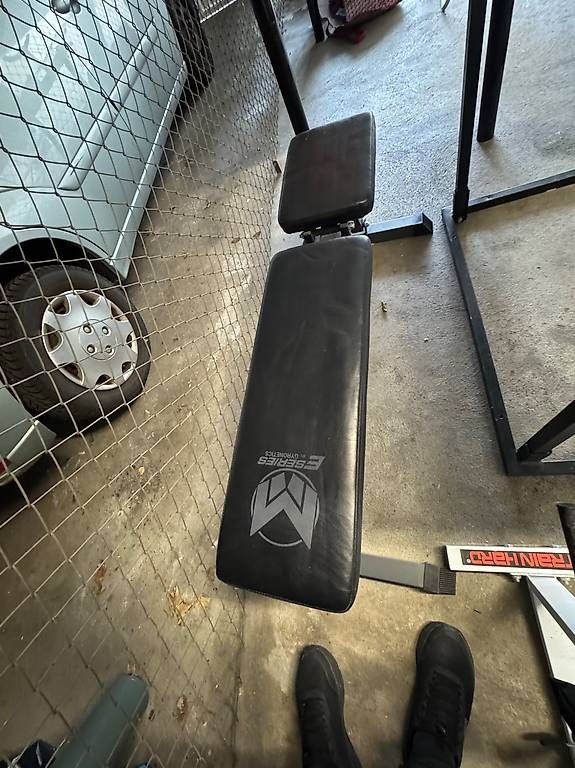Hometrainer: Armwrestling Tisch- Pulley Station-flat bench . – Usato da Untersiggenthal venduto da TonyCvll 3