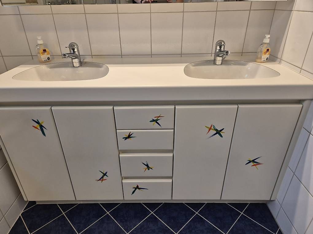 Mobili per bagno: Badezimmermöbel – Usato da Gais venduto da Gendozo 2