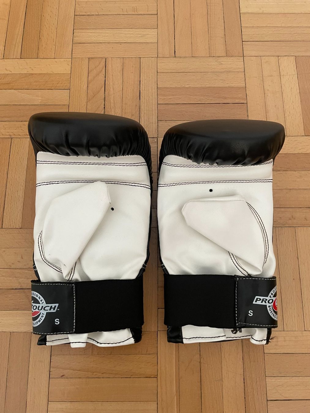 Guanti & manicotti: Fitness-Boxhandschuhe Gr. S – Usato da Zürich venduto da LaSorella 1