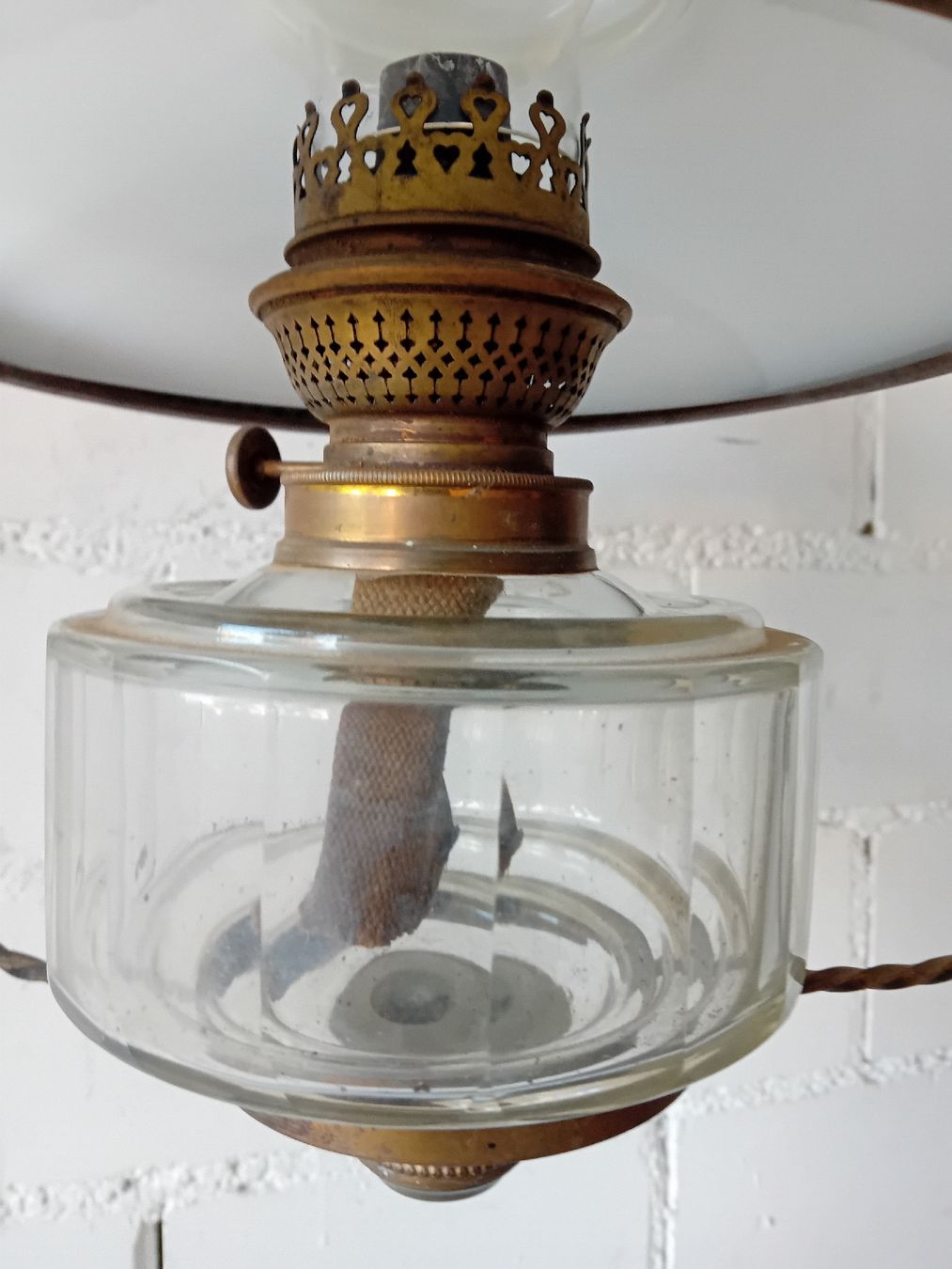Lampes: Schöne öl Lampe komplett  – D'occasion à speicherschwendi par stephanshorn10 1