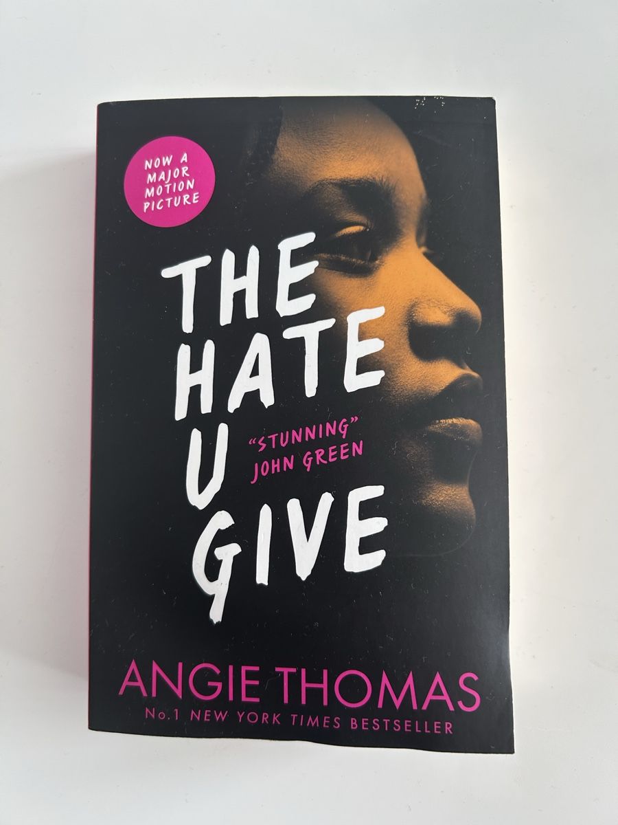 Libri: The Hate U Give, Angie Thomas, Taschenbuch – Usato da Zürich venduto da Skarpina