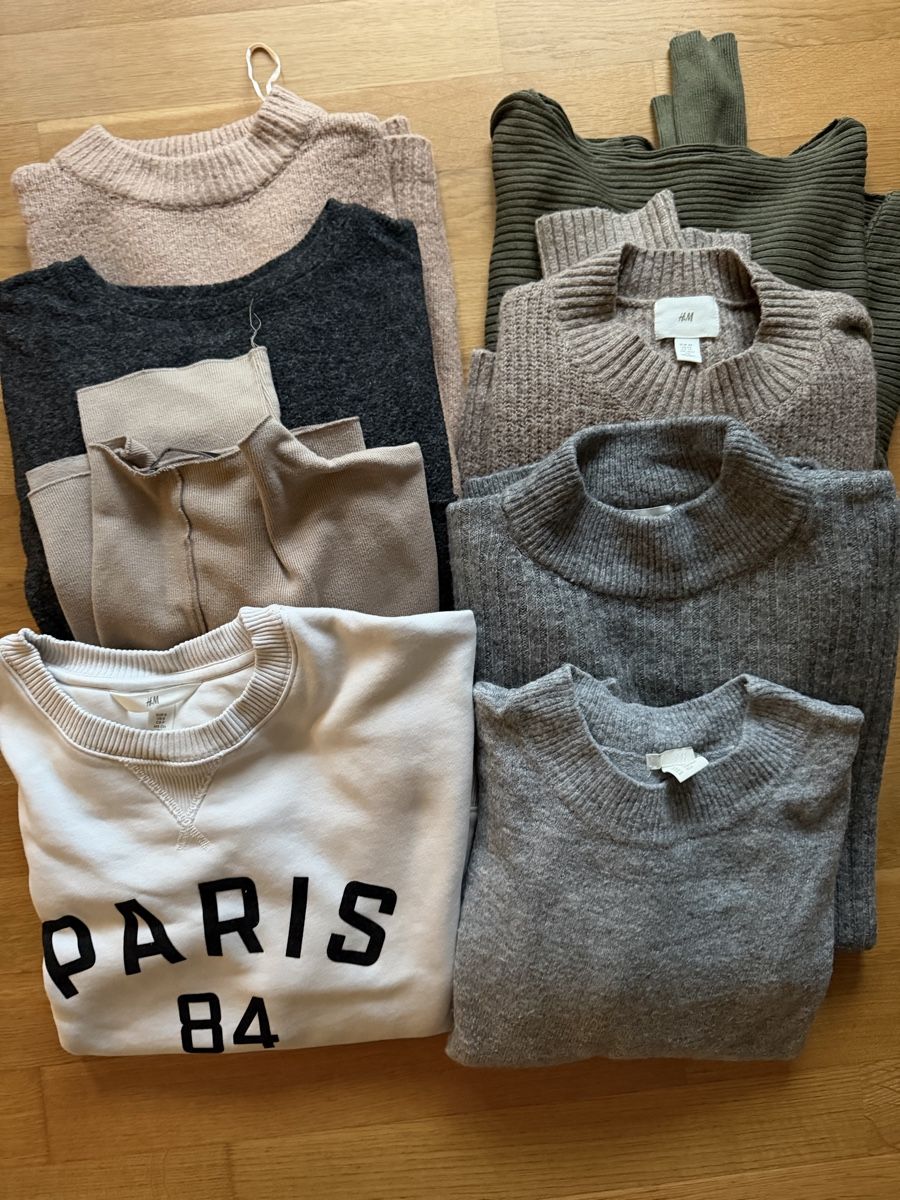 Pullover & Sweatshirts: Pullover Set Damen diverse Farben Grösse S/M – Gebraucht aus Bern von aro_rh2l