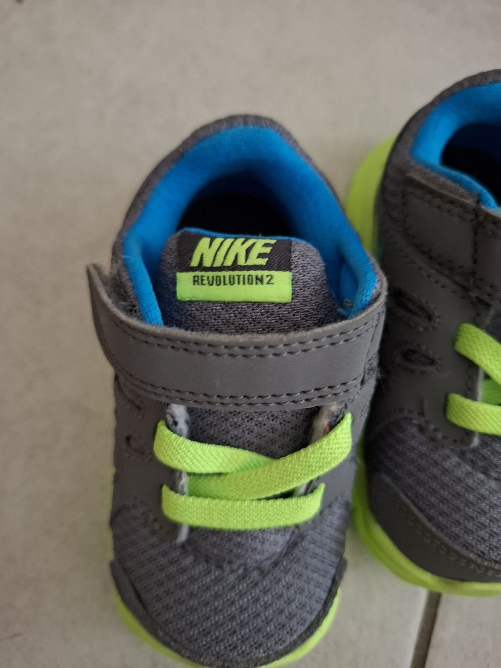 Scarpe per ragazzi: Nike révolution 2  T-19.5 – Nuovo (secondo la descrizione) da Fully venduto da Taaat 3