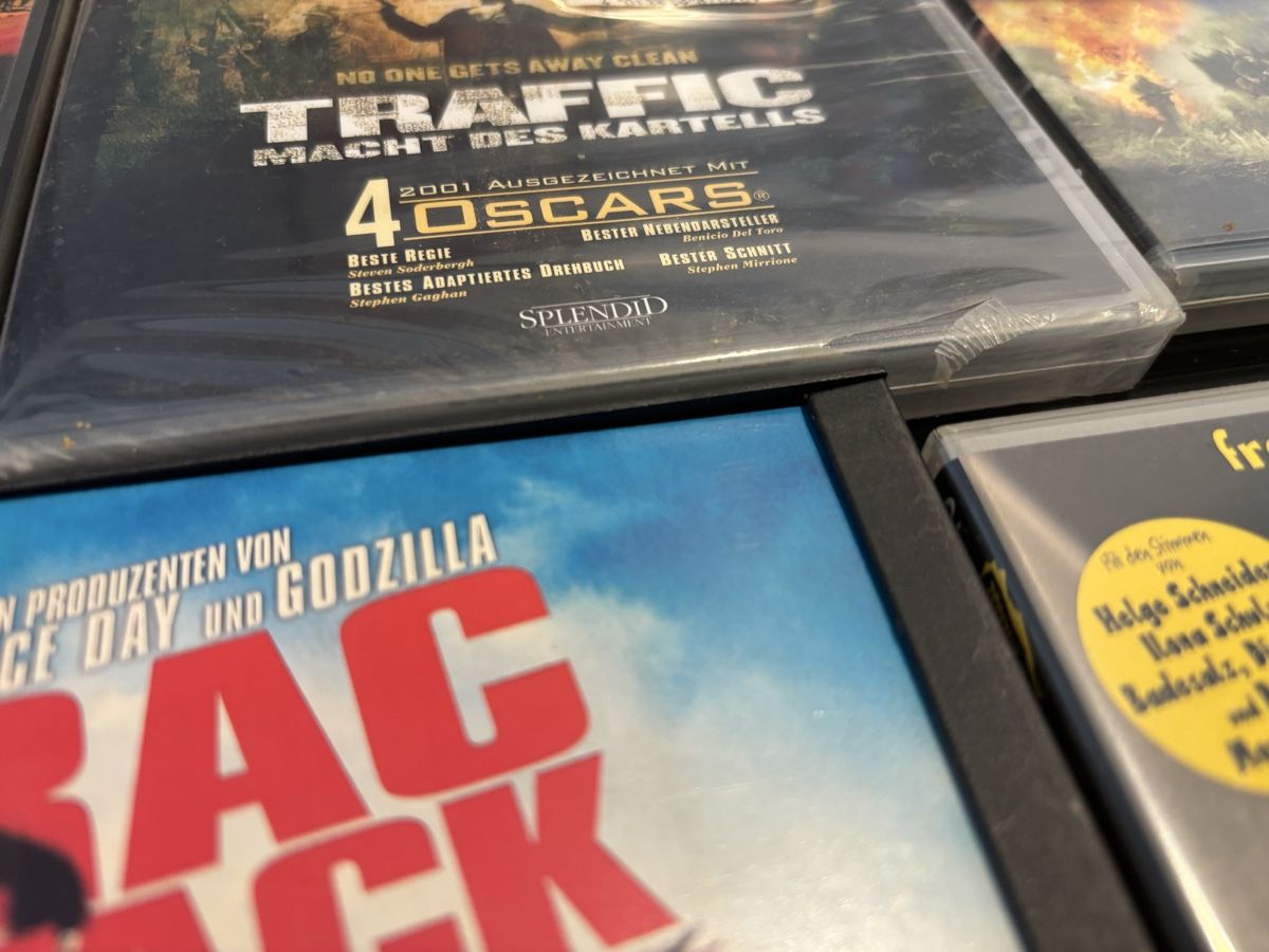 Alle DVDs: DVD-Sammlung diverse Klassiker guter Zustand – Gebraucht aus Oetwil an der Limmat von misssenzapensieri 5