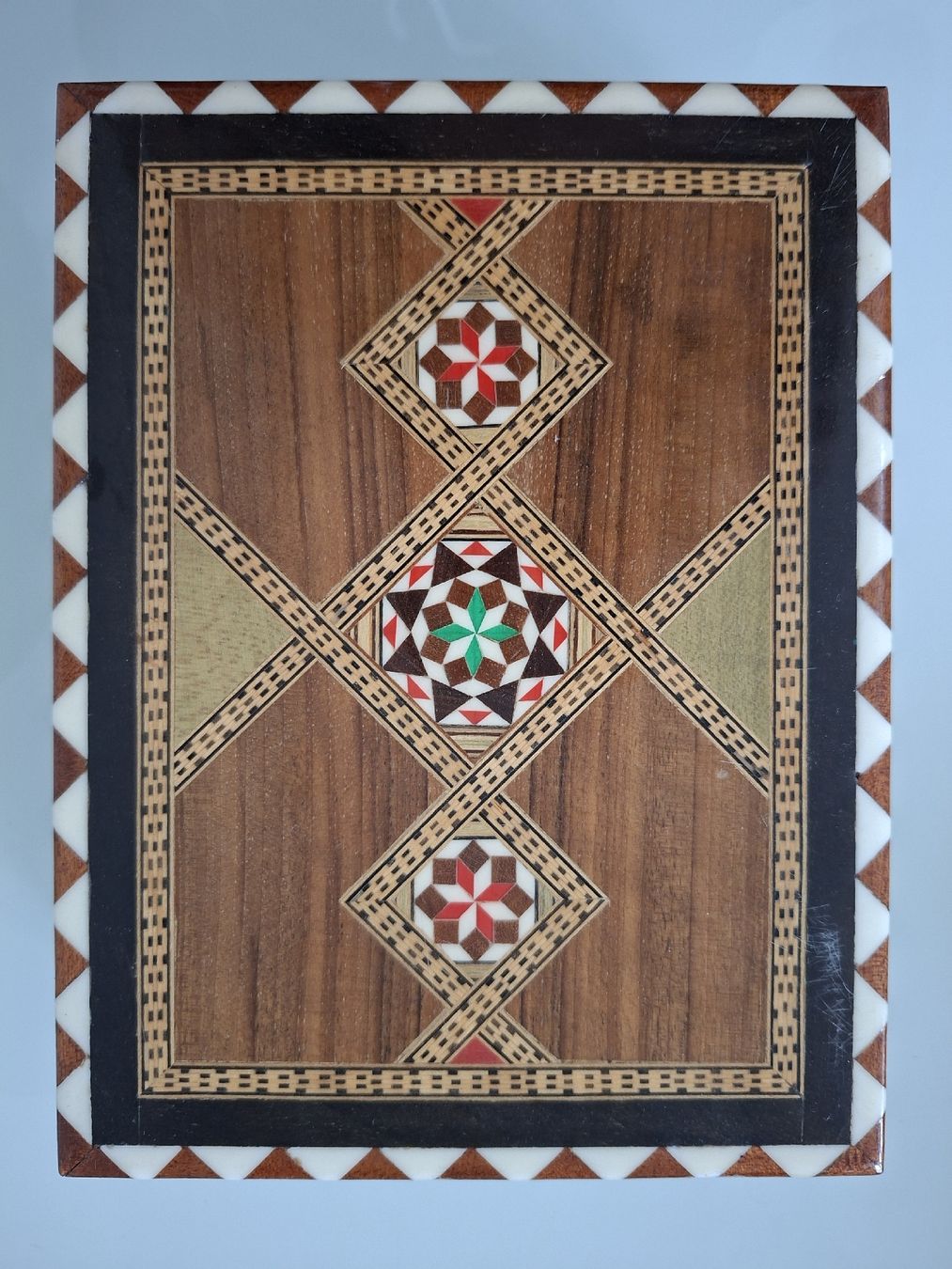 Giochi: Jeu d'échecs artisanal en bois - – Usato da Mézières VD venduto da Grymmjow1904 6