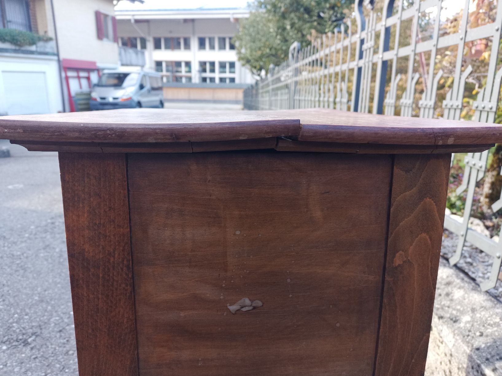 Tische: Beistelltisch  – Gebraucht aus Kerns von LvR02 4