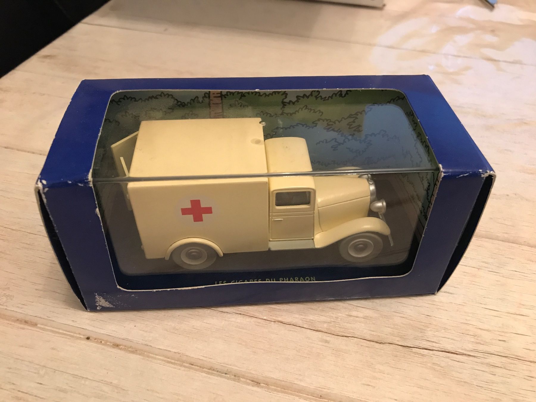 Modellini d'auto: Tintin Modellauto 1:43 - Ambulanz OVP – Usato da St.Gallen venduto da Bigdisch