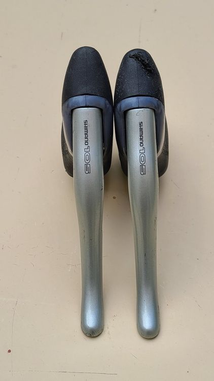 Shimano 105 3x9 Bremsschalthebel im Kanton Zürich