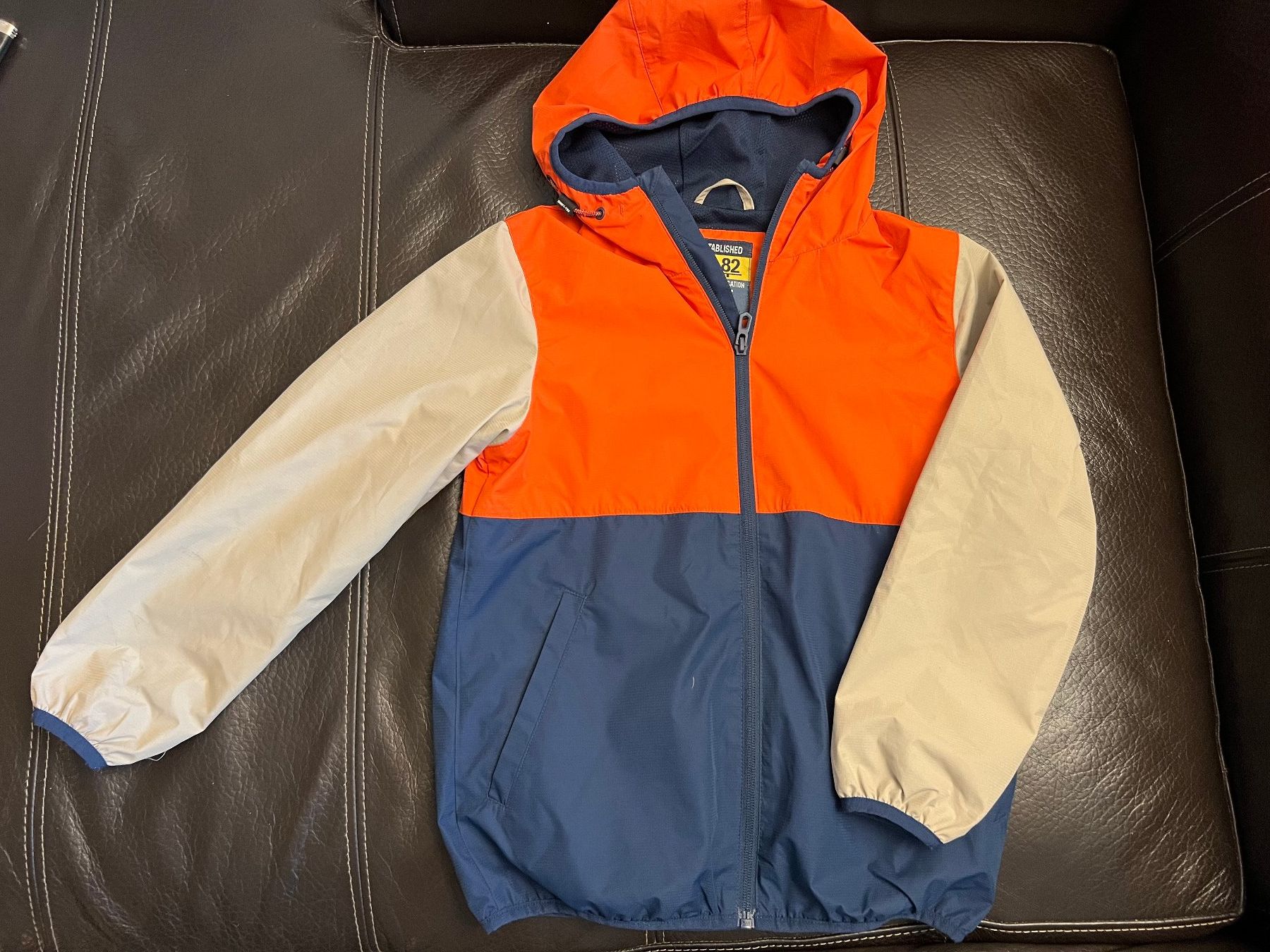 Giacche & Cappotti: Frühlingsjacke Gr. 122 – Usato da Männedorf venduto da JaLa.