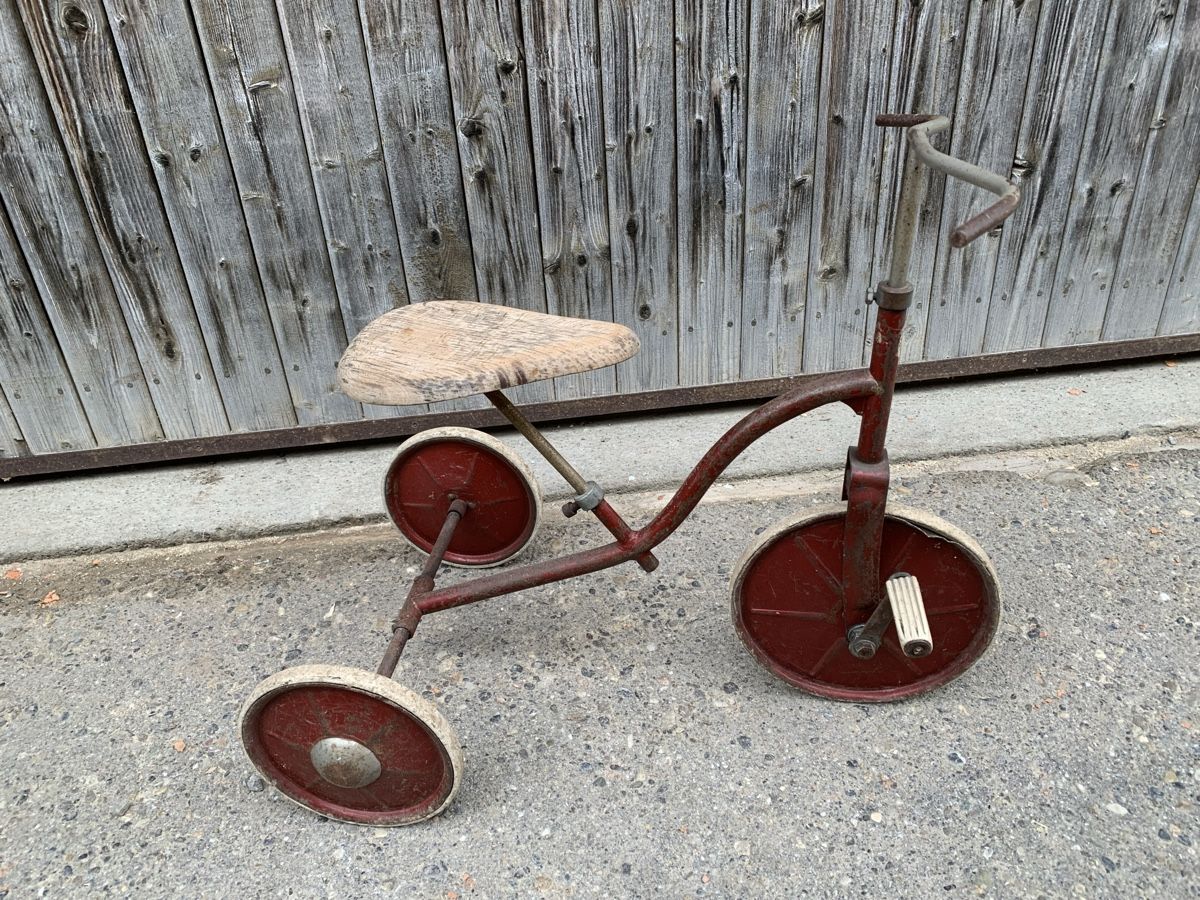 Véhicules pour enfants: Kindervelo antik – D'occasion à Kappelen par MF1200