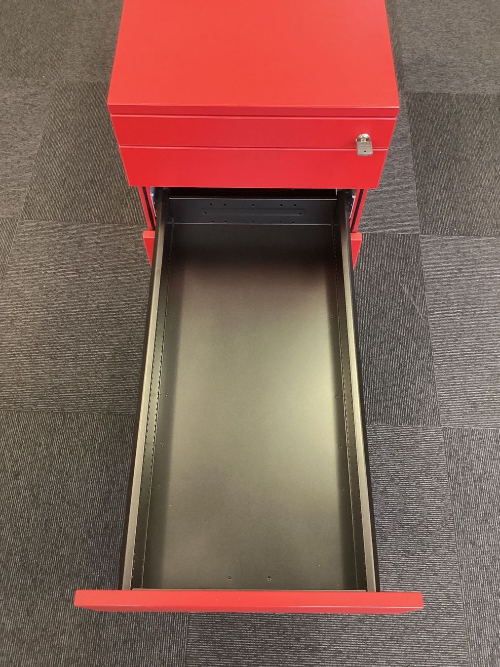 Korpus: Ophelis Rollcontainer – Neu (gemäss Beschreibung) aus Biel/Bienne von Bureaurama 2