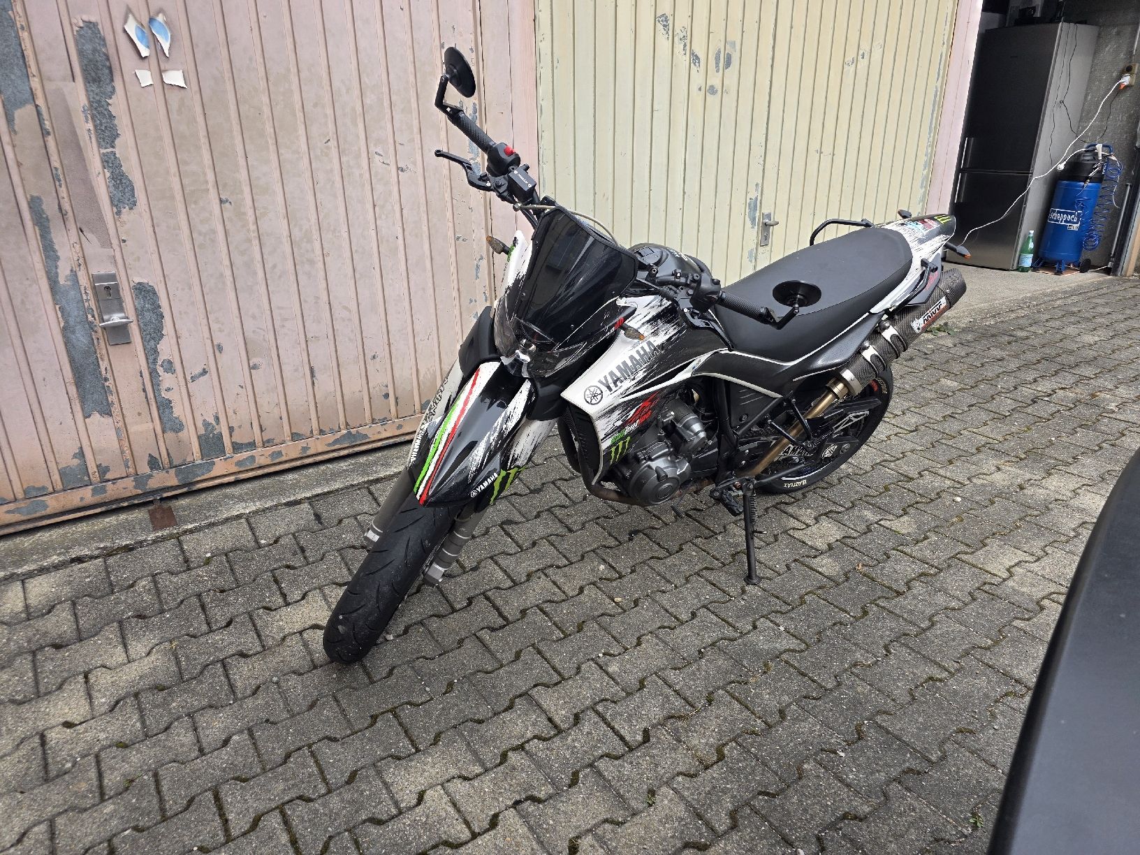 Yamaha Strada: Yamaha XT 660 X Supermoto – Usato da Siggenthal Station venduto da AufAchse01 8