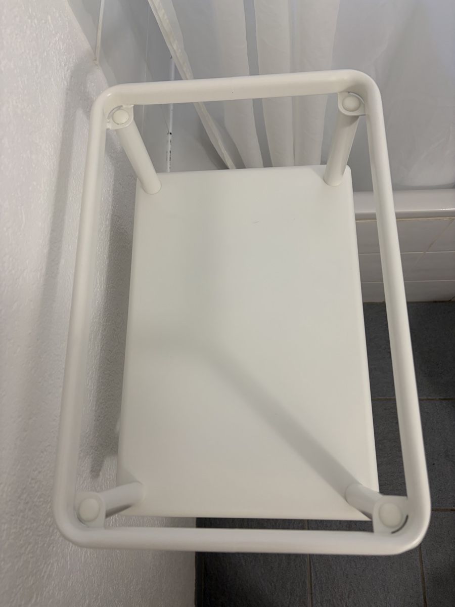 Scaffali: Badezimmerregal Metall Weiss IKEA – Usato da Zürich venduto da cobuergi 1