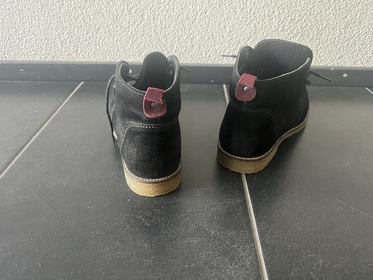 Scarpe da uomo: Schwarze Wildleder Winter Schuhe, Gr. 39, neuwertig – Nuovo (secondo la descrizione) da Perlen venduto da Chregle1 2