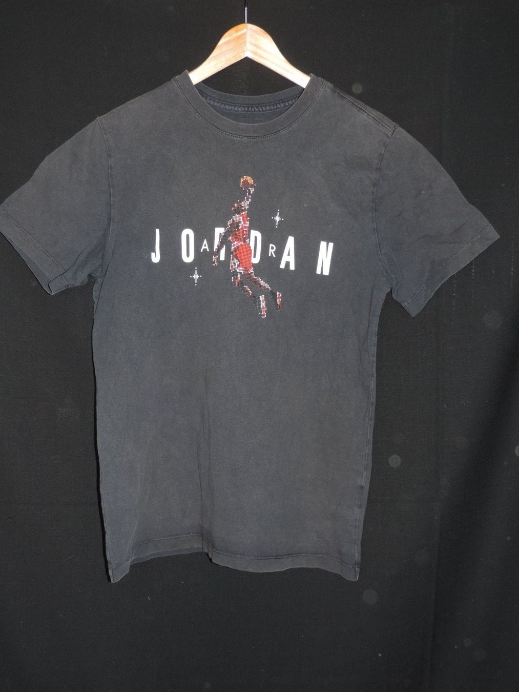 Jordan T-shirt: t-shirt Jordan noir – Usato da Genève venduto da Axelle333 1