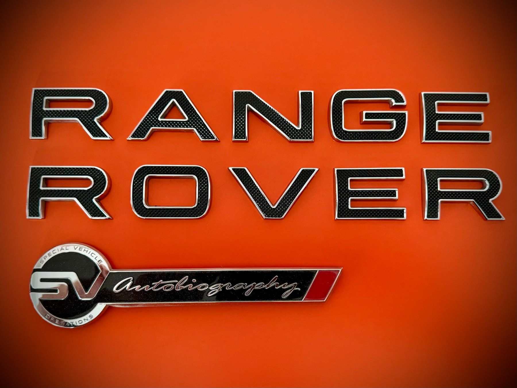 Land Rover Tutti pezzi di ricambio auto: RANGE ROVER Schriftzug – Usato da Baar venduto da orangeblue14