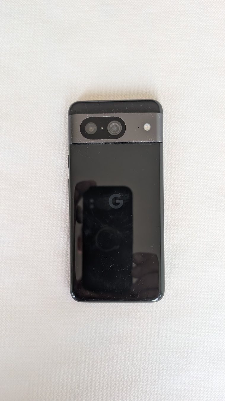 Google Telefoni cellulari / Smartphones: Google Pixel 8 Obsidian/Schwarz mit kleinen Gebrauchsspuren – Usato da Thun venduto da kambuna 3