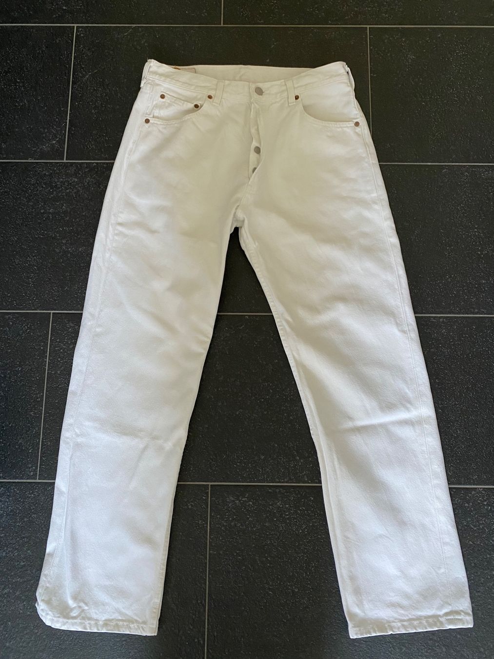 Levi's Hosen: Levis Jeans 501 vintage – Gebraucht aus Lützelflüh-Goldb von flu_q9tg 1