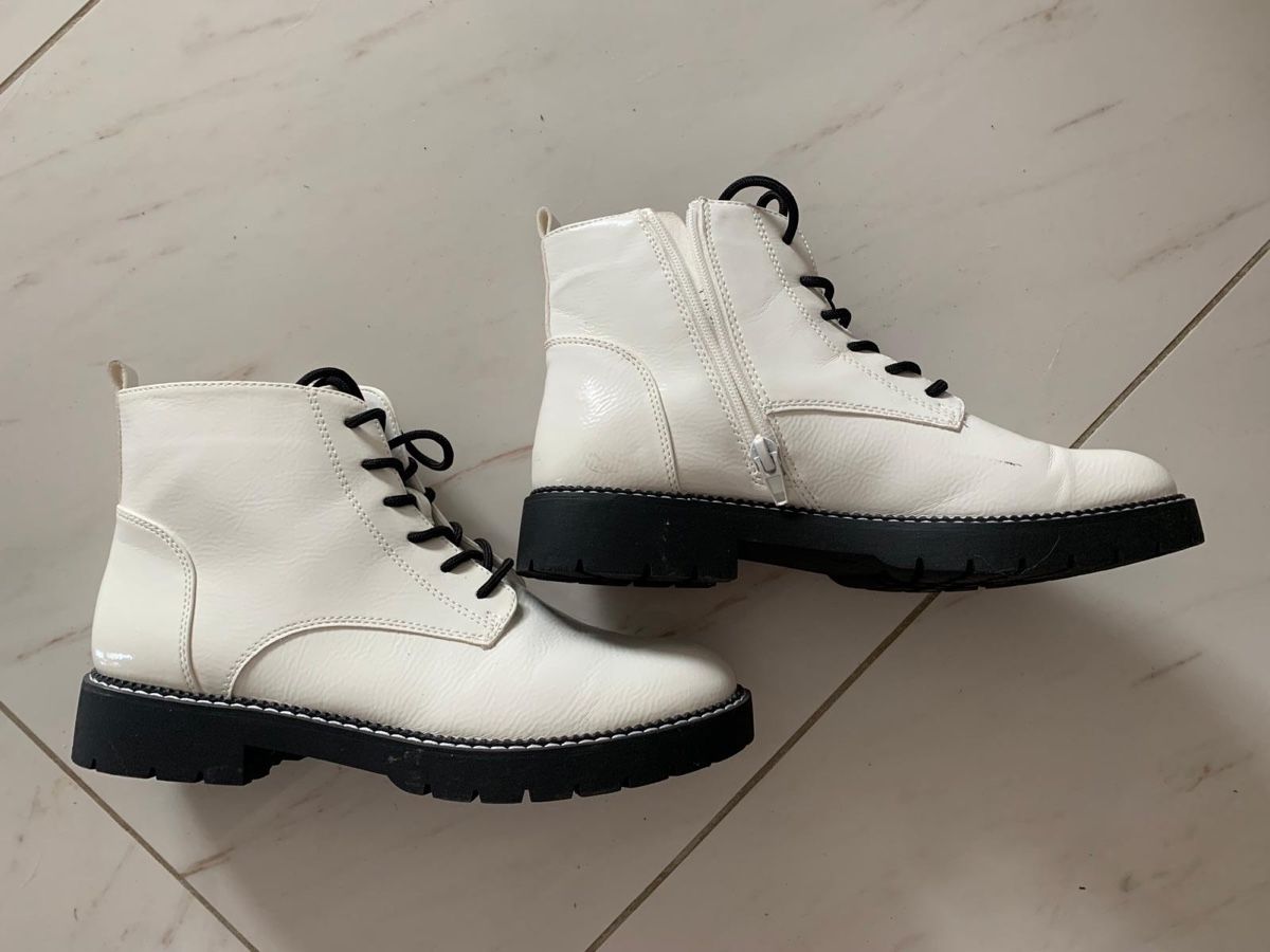 Graceland Scarpe da donna: Boots Graceland – Nuovo (secondo la descrizione) da Magden venduto da Jackevaro