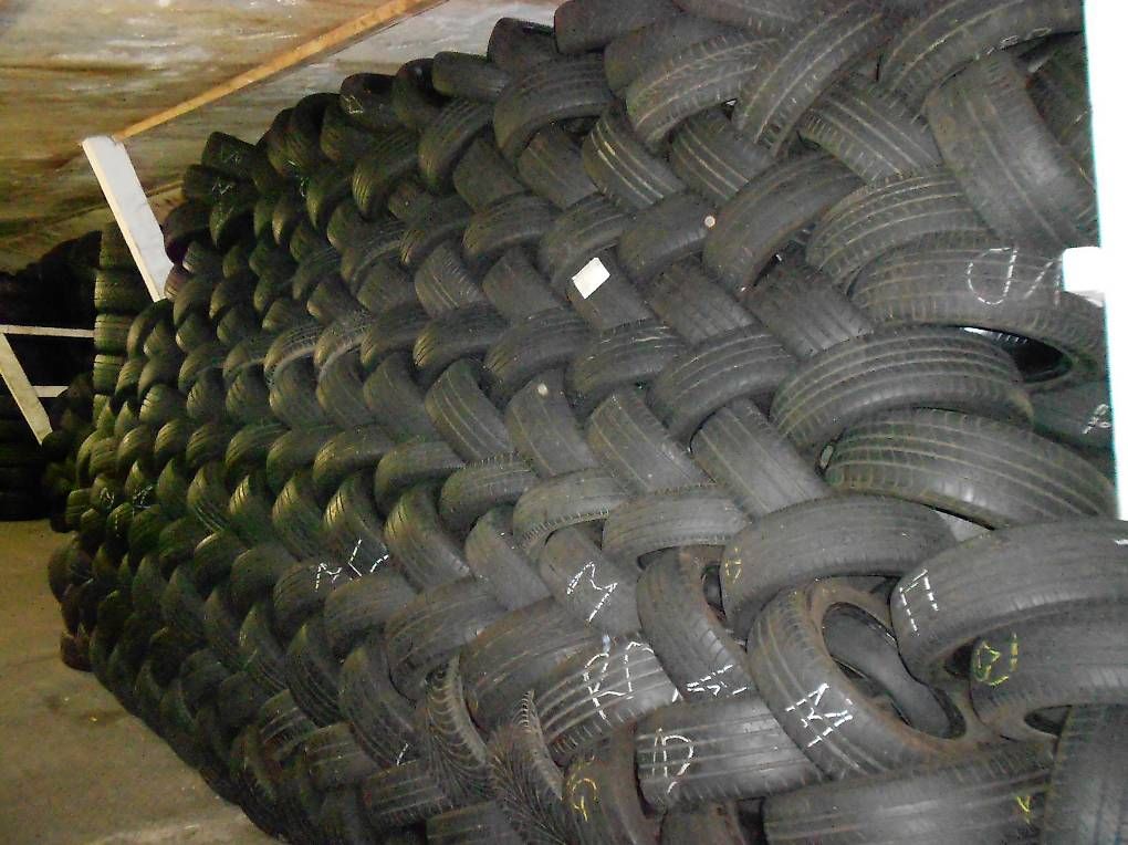 Sonstiges Schreiben & Zeichnen: Lot de pneus pour exportation 5000 pièces – Gebraucht aus Léchelles von guibus02