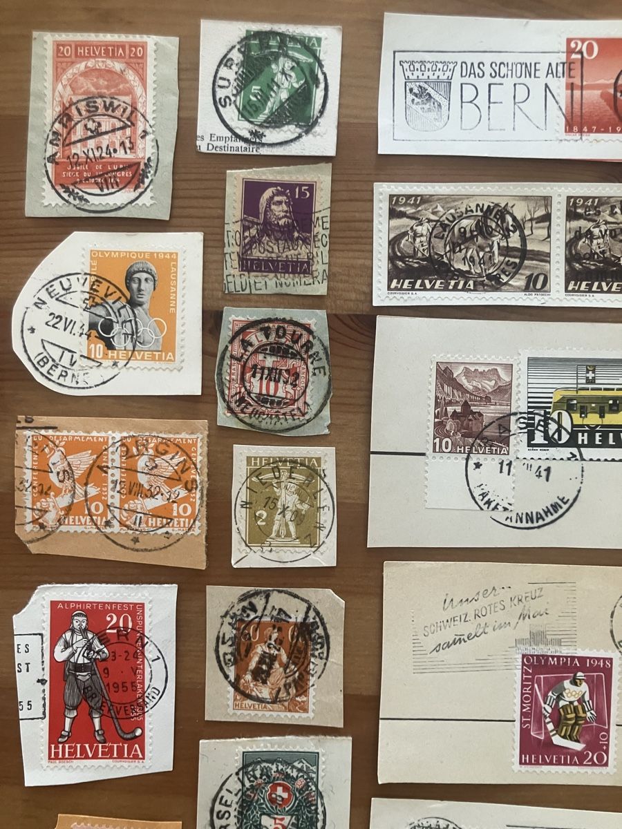 Tous les timbres: Briefmarken mit vollstempel – D'occasion à Bettwiesen par Jumpingfox 1