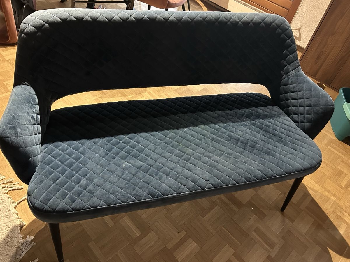 Divani: Kleine Sofabank – Usato da Erstfeld venduto da jur_f597