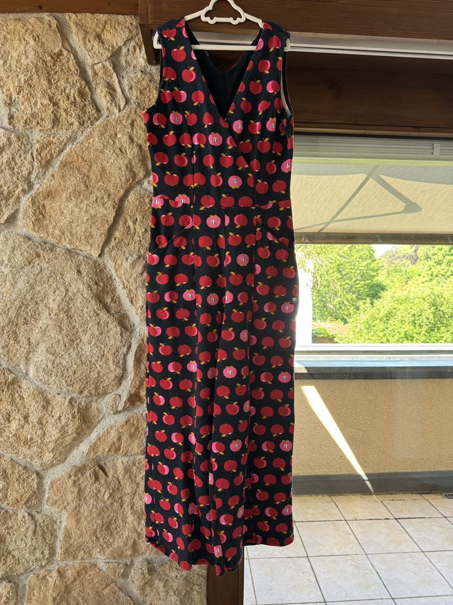 Blutsgeschwister Tute: Blutsgeschwister jumpsuit s – Usato da Riehen venduto da dob_5sbs