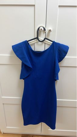 Damen Kleid blau mit Rüschenärmeln neuwertig